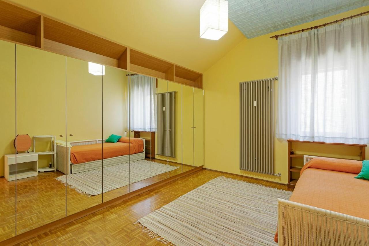 Attic Lake View Беллано Экстерьер фото