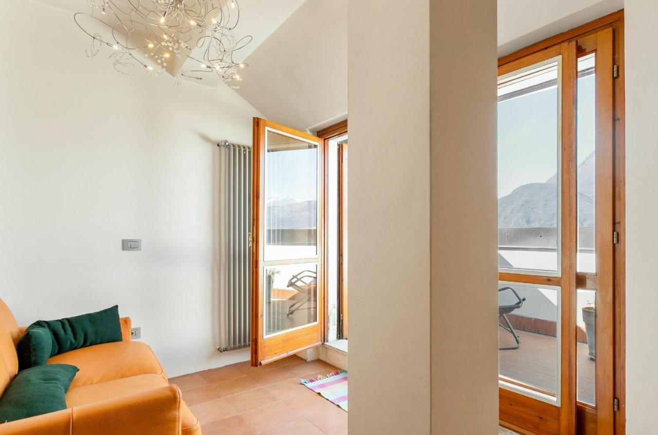 Attic Lake View Беллано Экстерьер фото